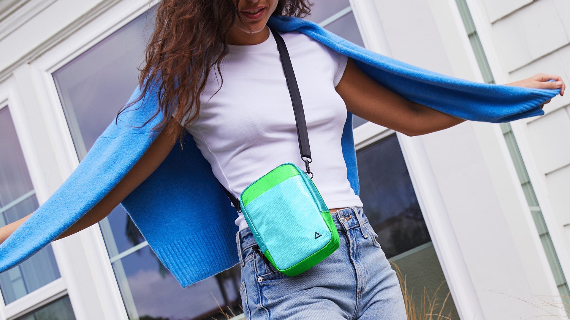 Sydney Sling Bag
