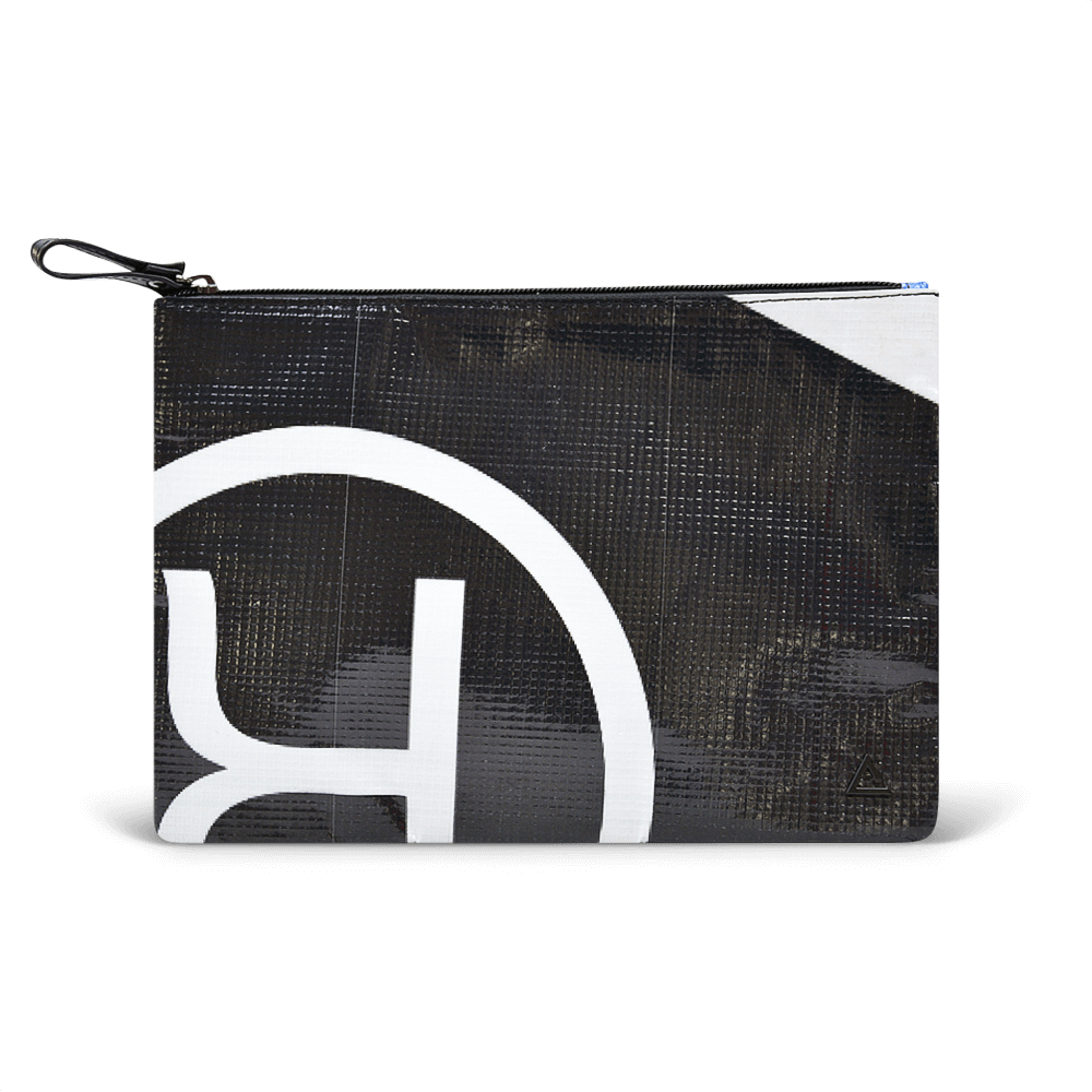 Charlie Pouch