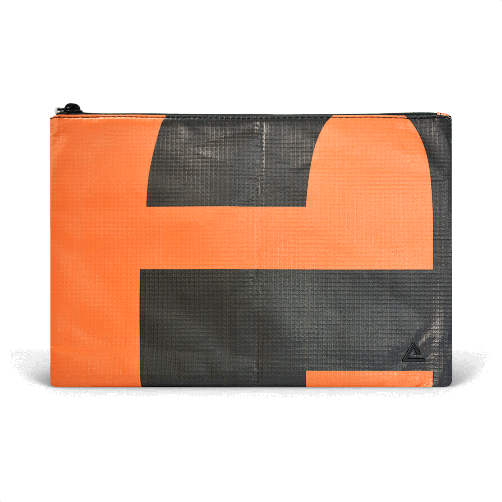 Charlie Pouch