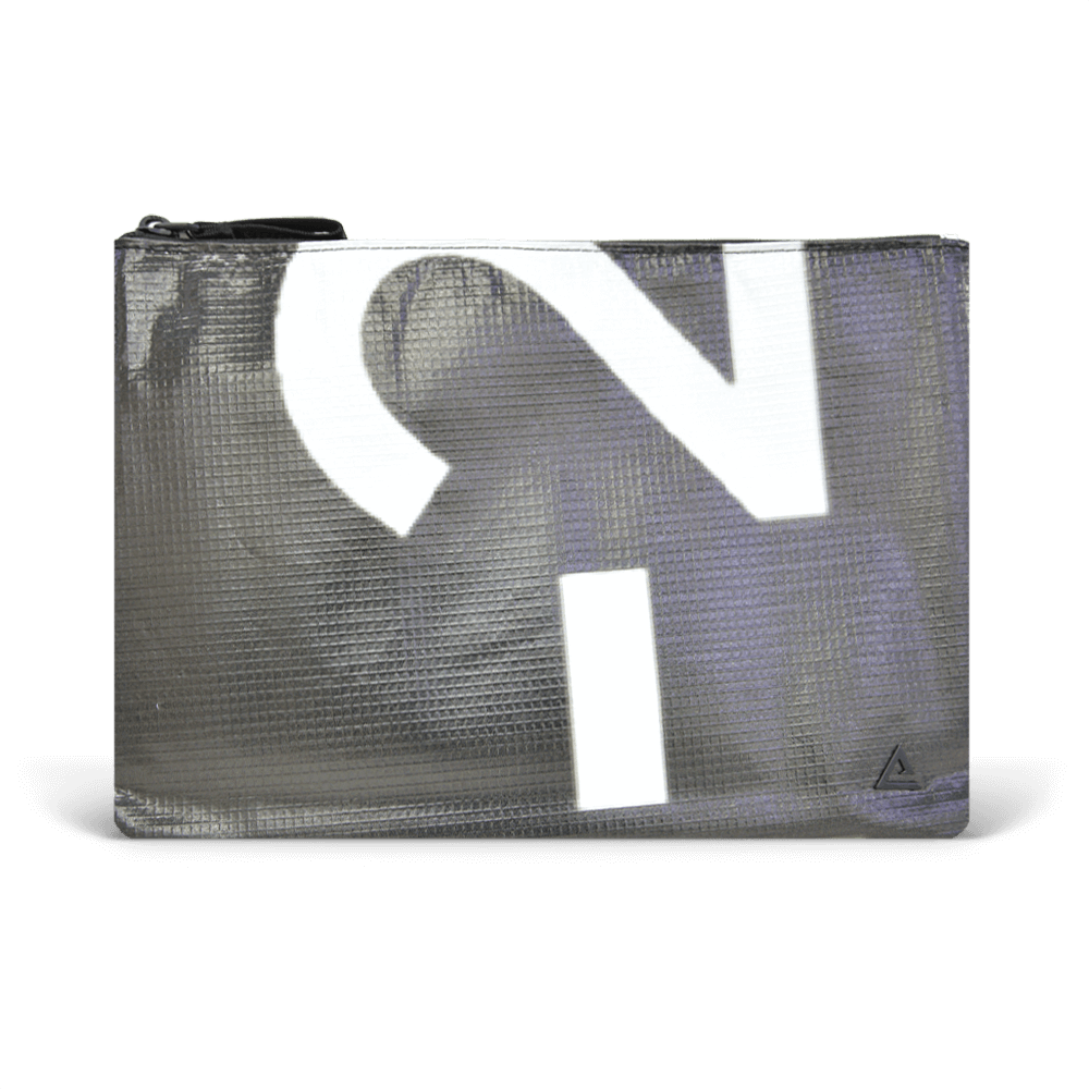 Charlie Pouch