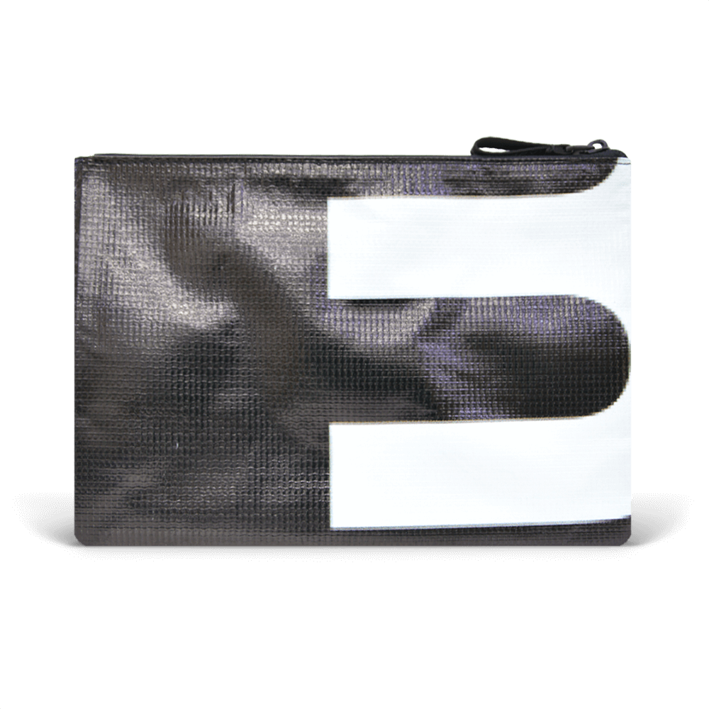 Charlie Pouch