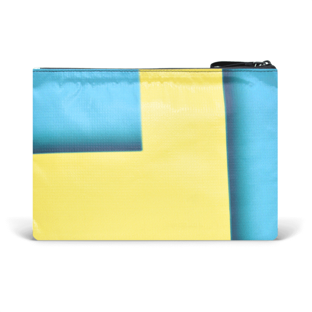 Charlie Pouch