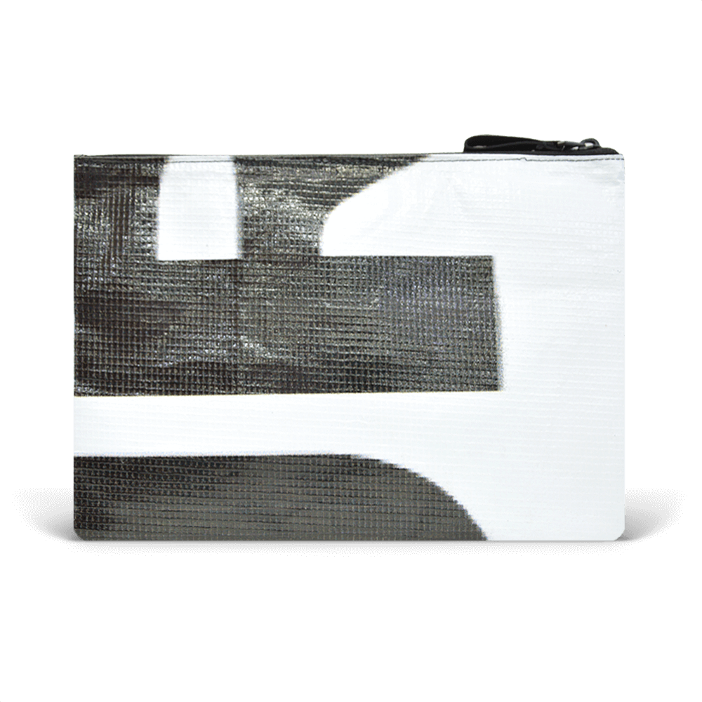 Charlie Pouch