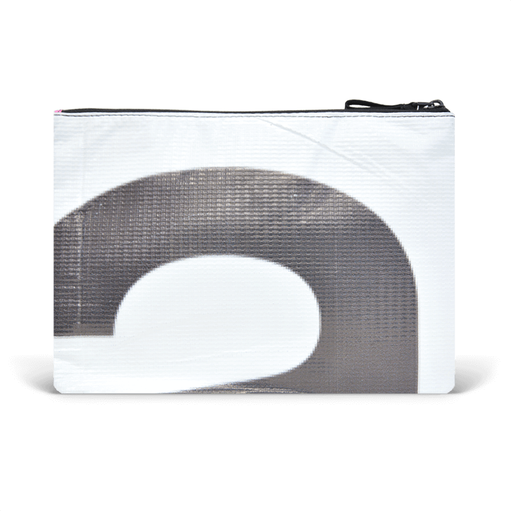 Charlie Pouch