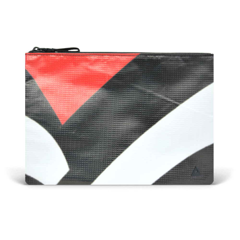 Charlie Pouch