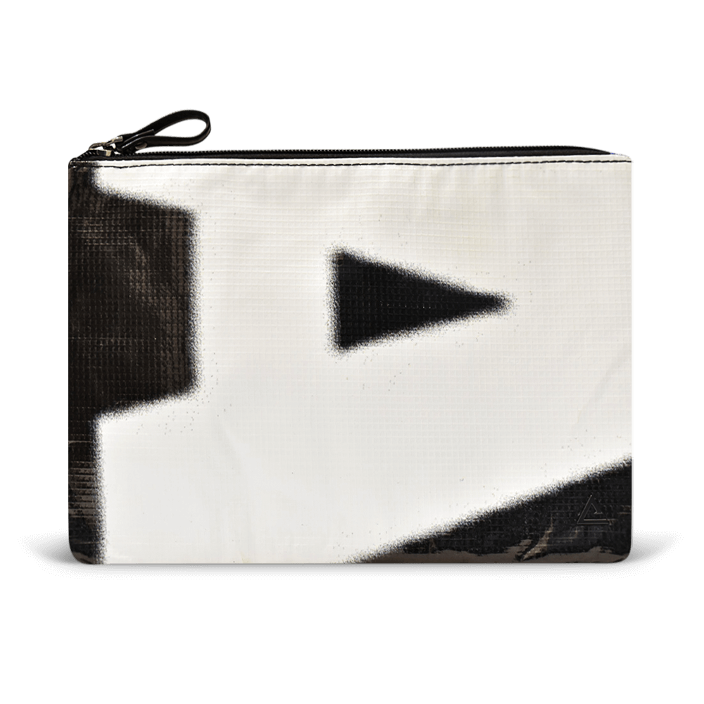 Charlie Pouch