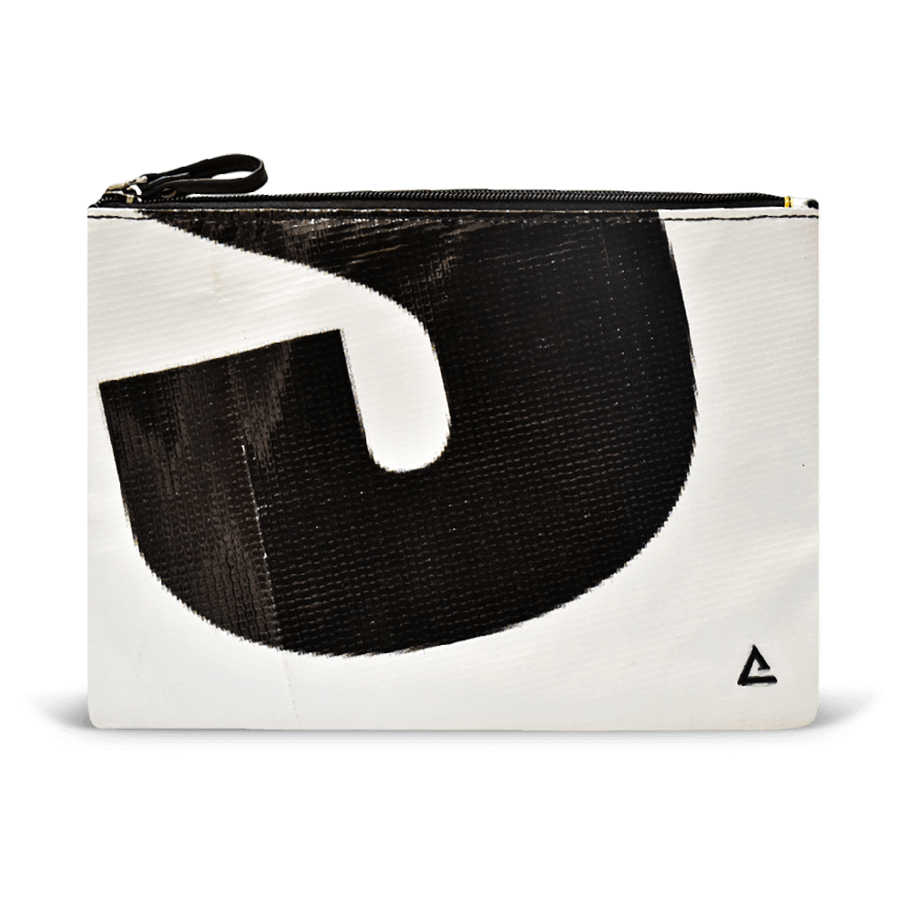 Charlie Pouch