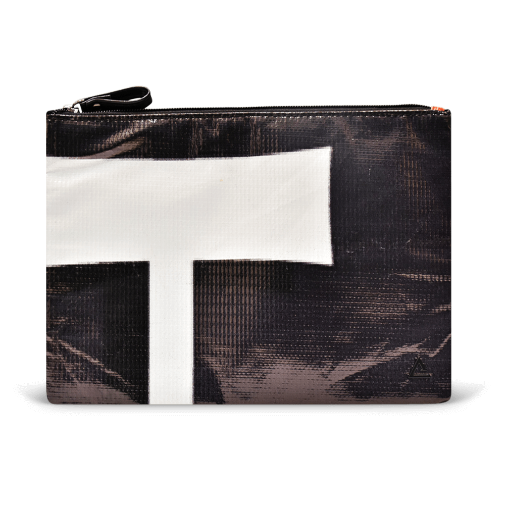 Charlie Pouch