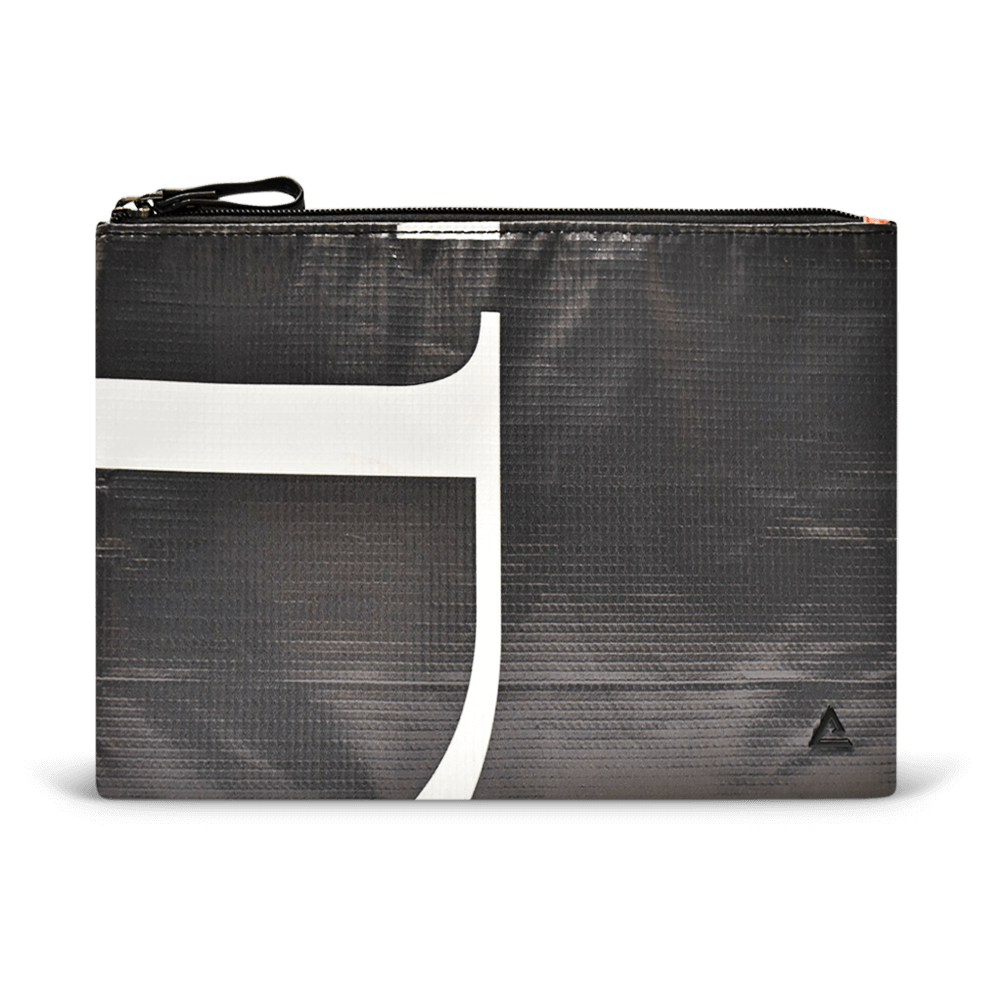 Charlie Pouch