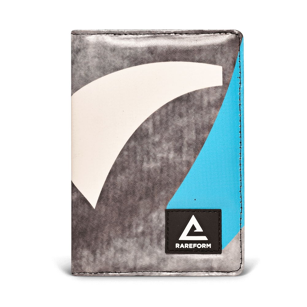 Huxley Passport Holder