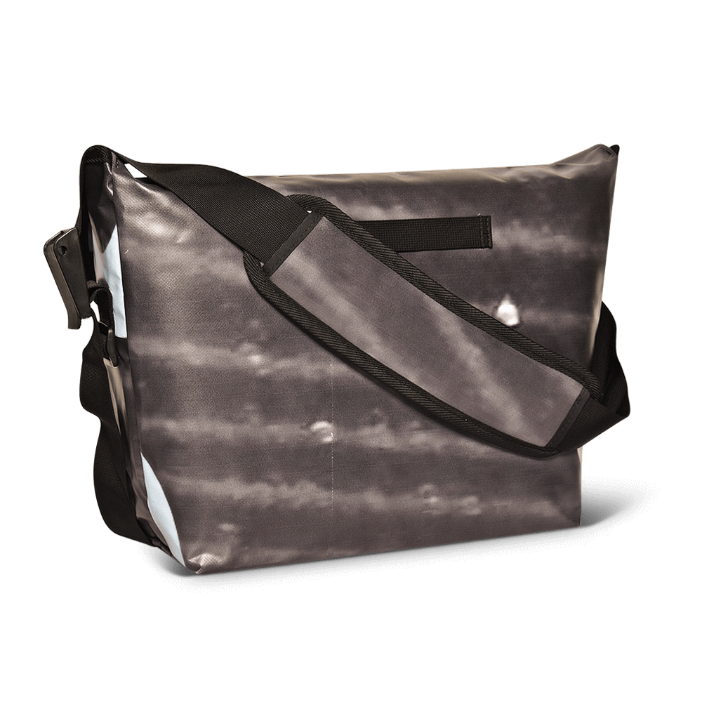 Manhattan Messenger Bag