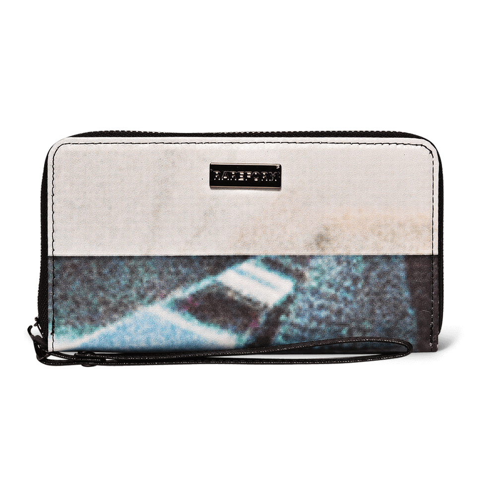 Madison Wristlet