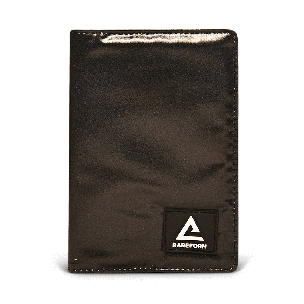 Huxley Passport Holder