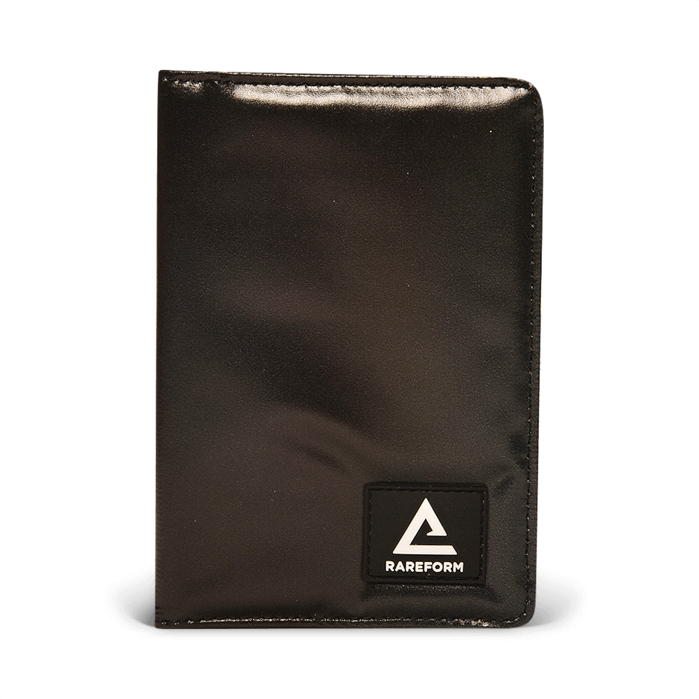 Huxley Passport Holder