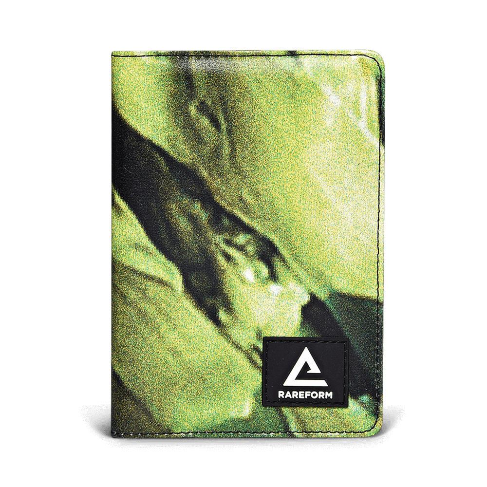 Huxley Passport Holder