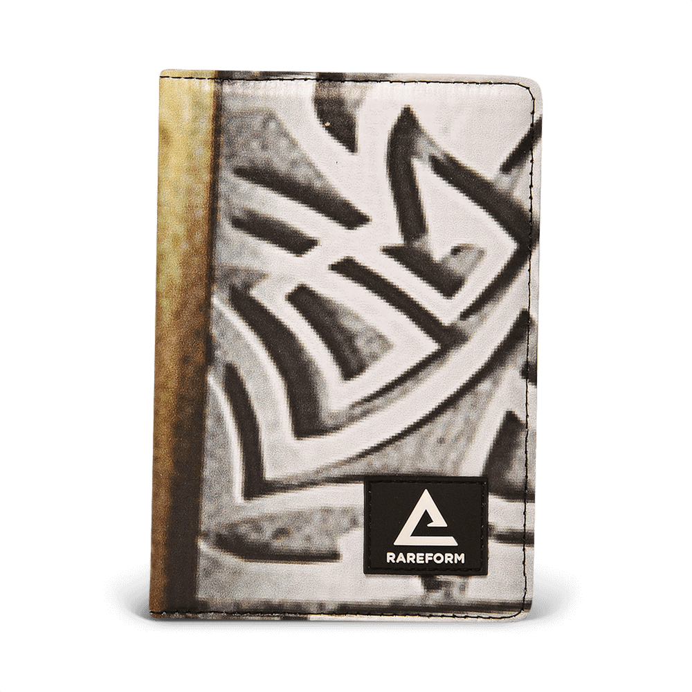 Huxley Passport Holder