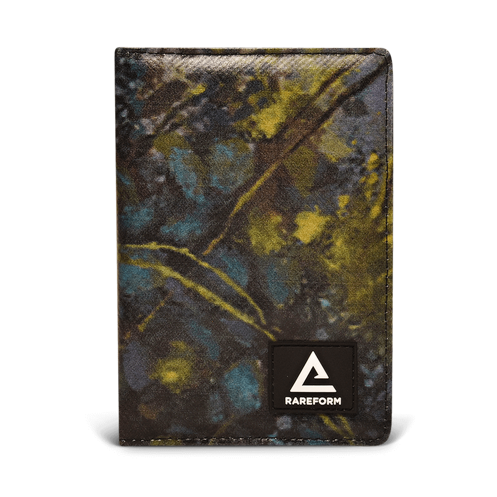 Huxley Passport Holder