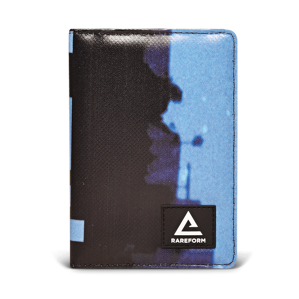 Huxley Passport Holder