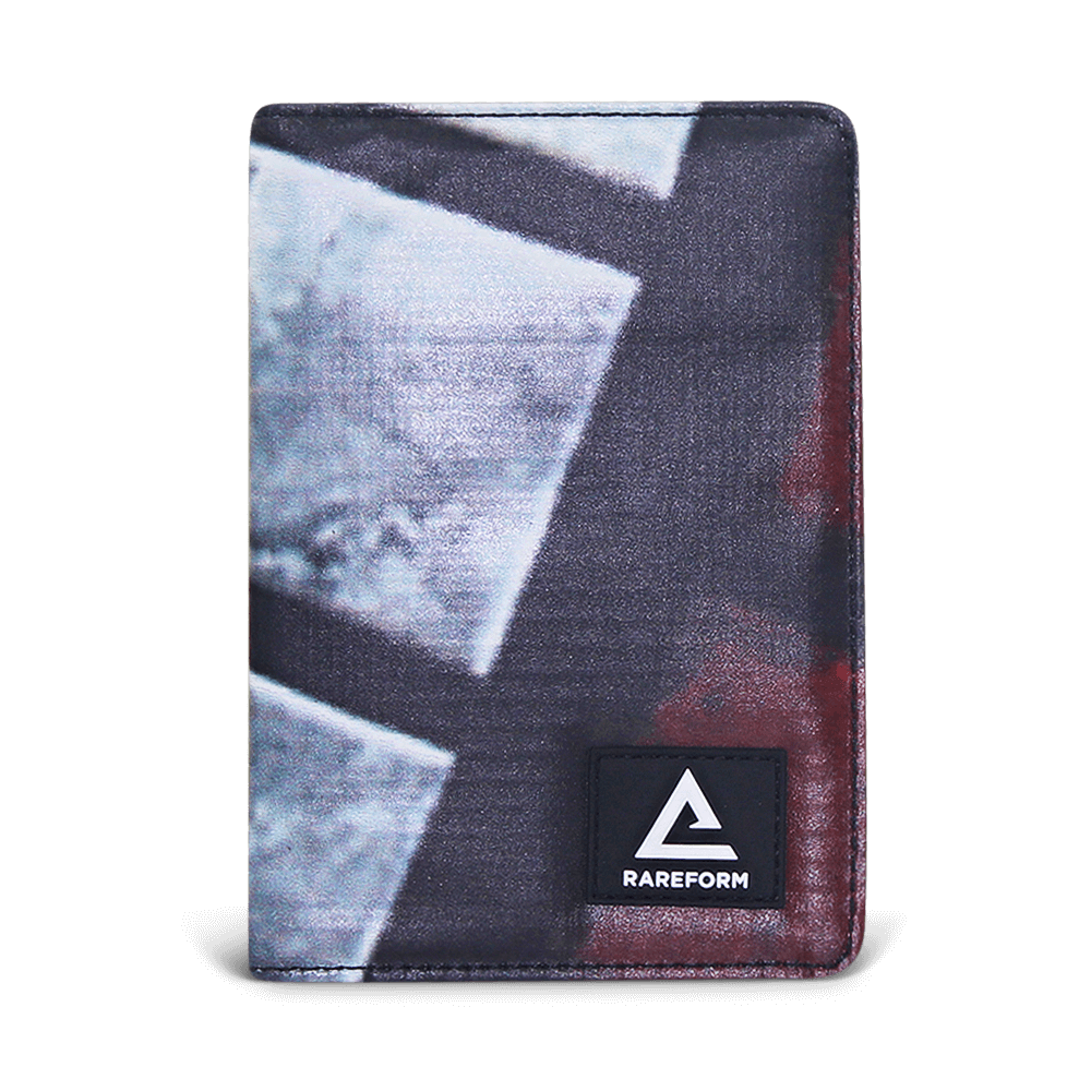 Huxley Passport Holder