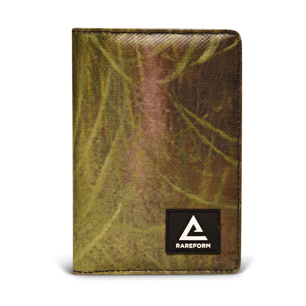 Huxley Passport Holder