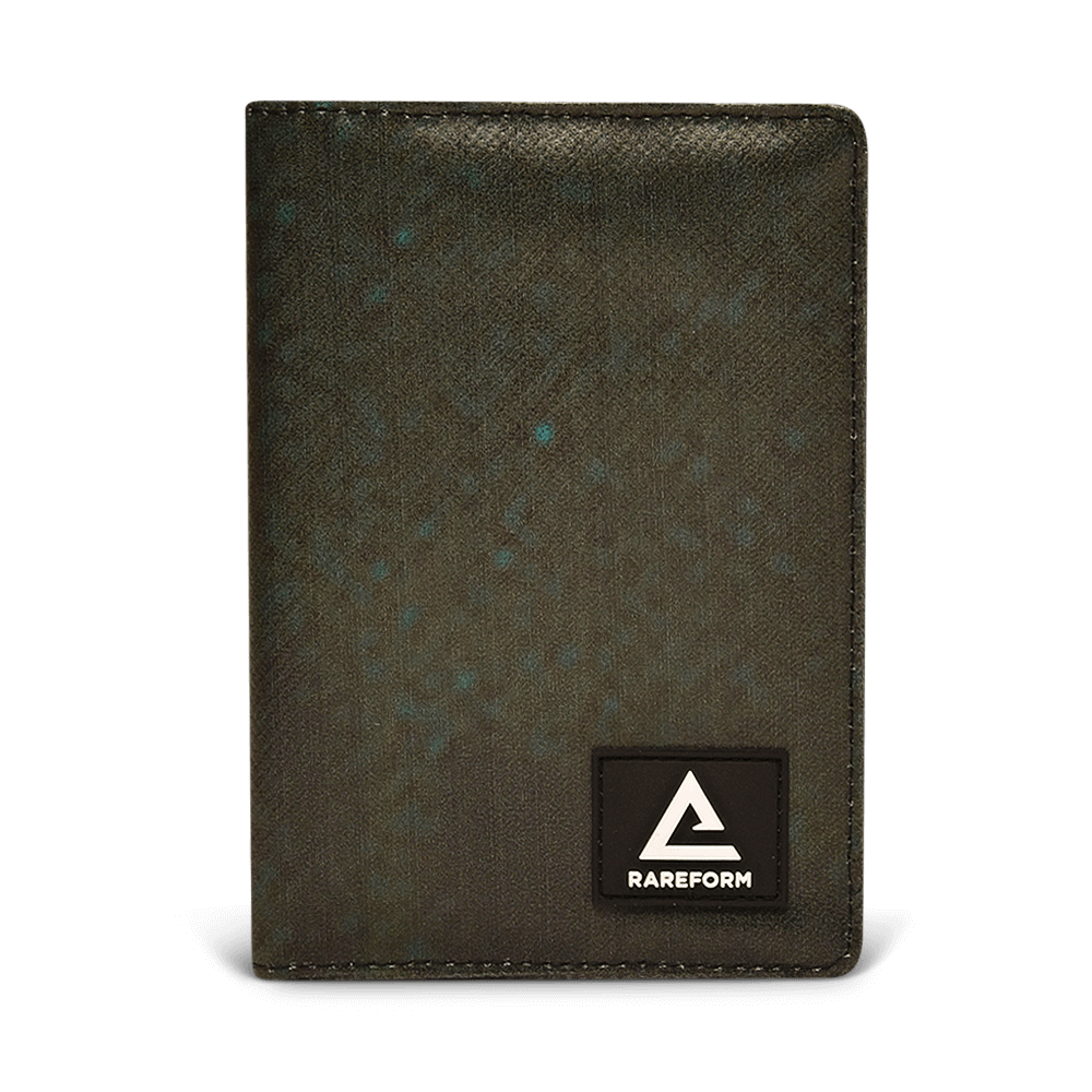 Huxley Passport Holder