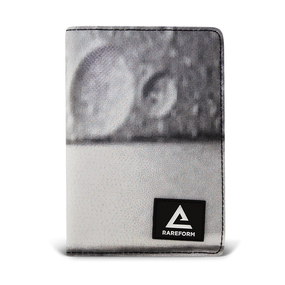 Huxley Passport Holder