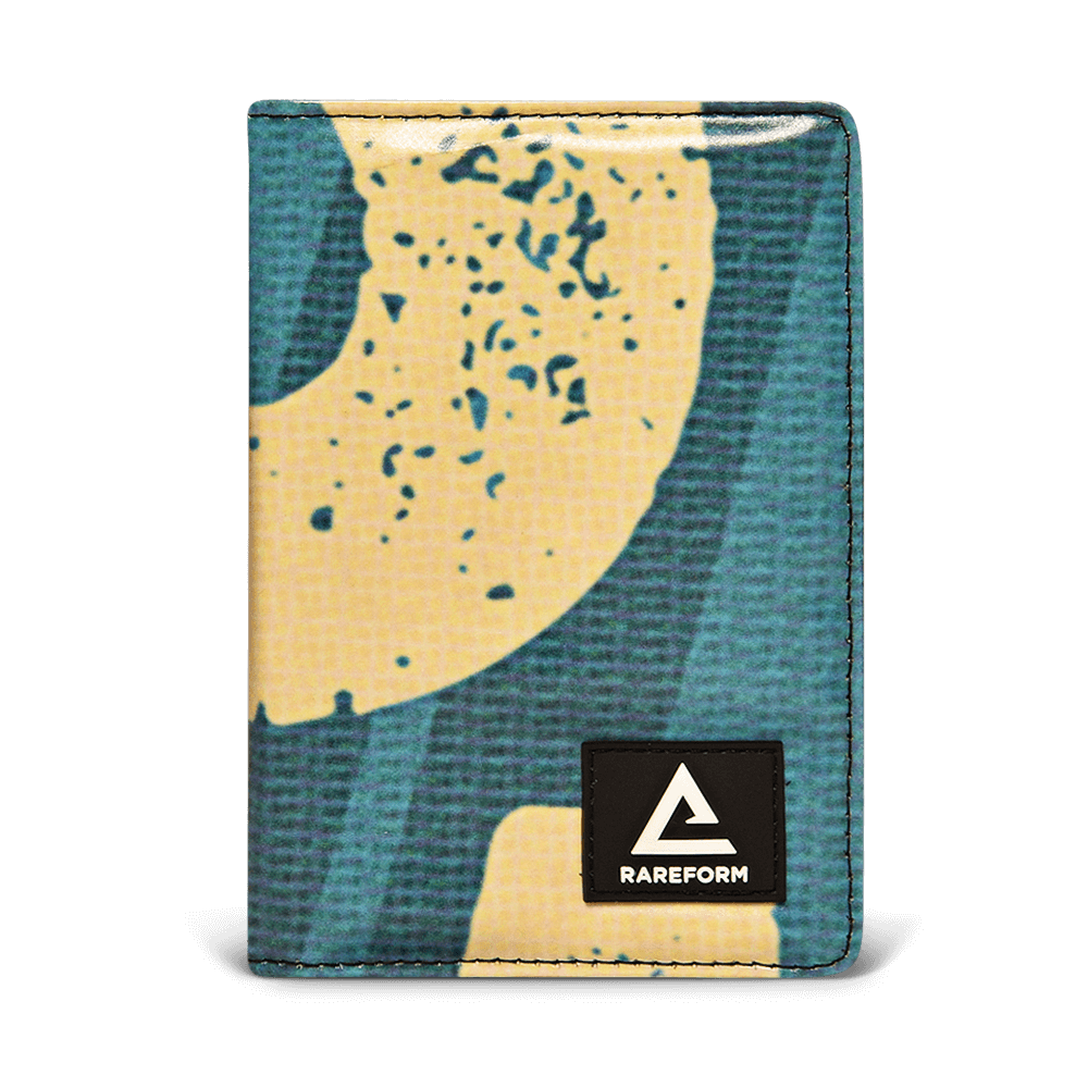 Huxley Passport Holder