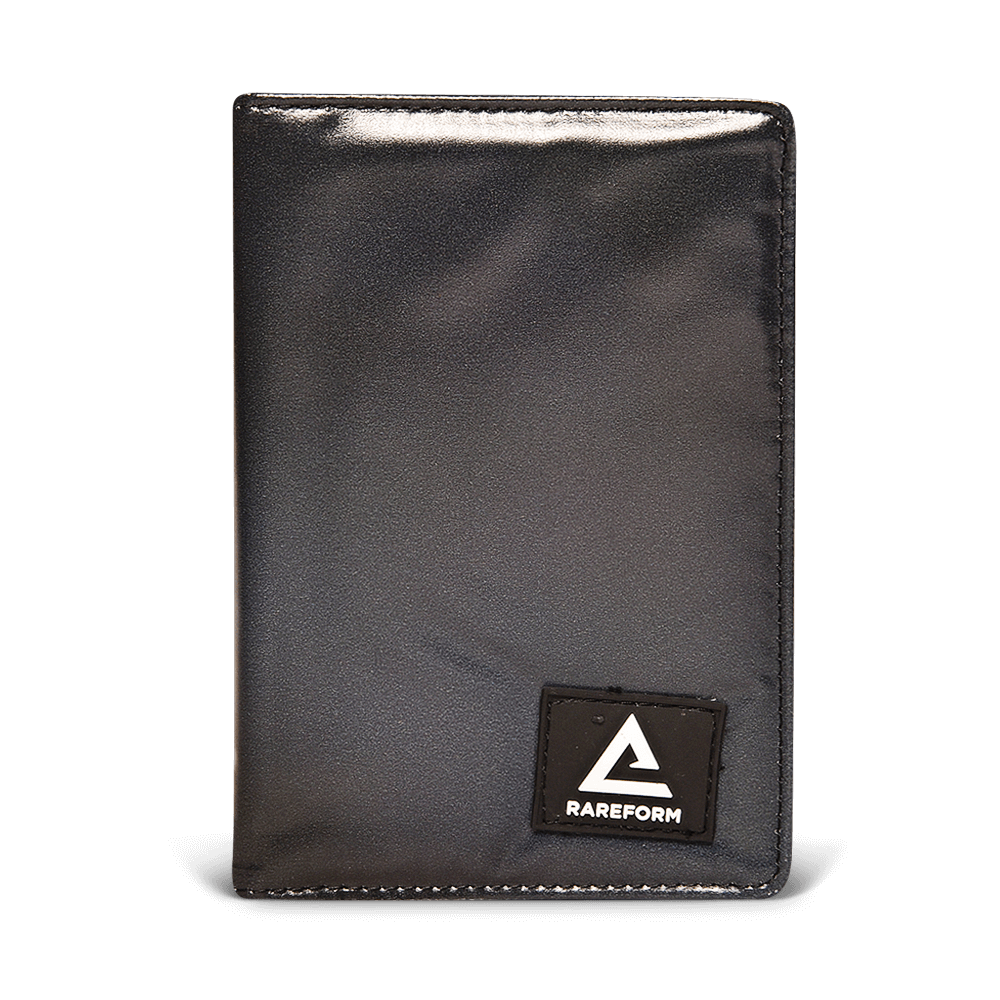 Huxley Passport Holder