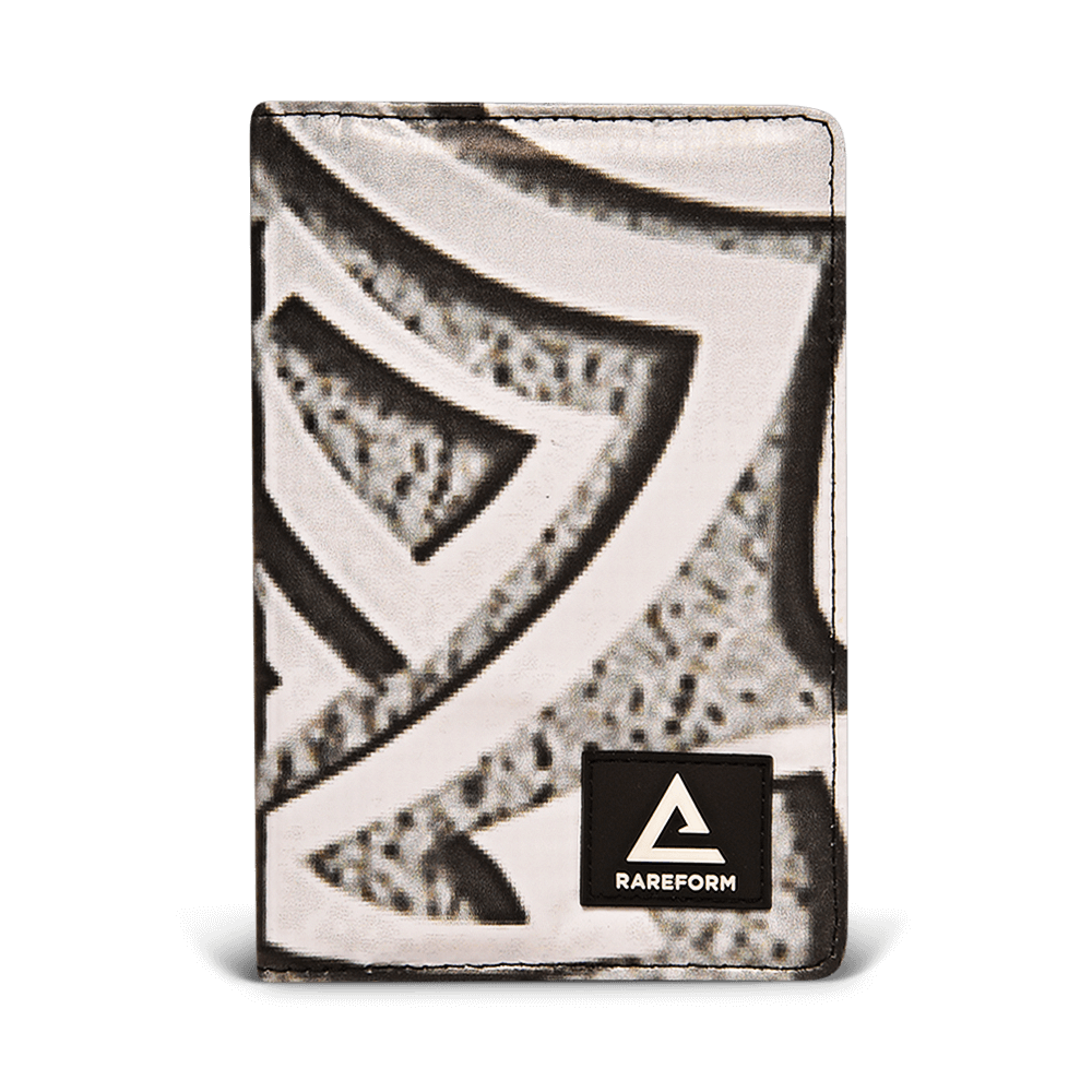 Huxley Passport Holder