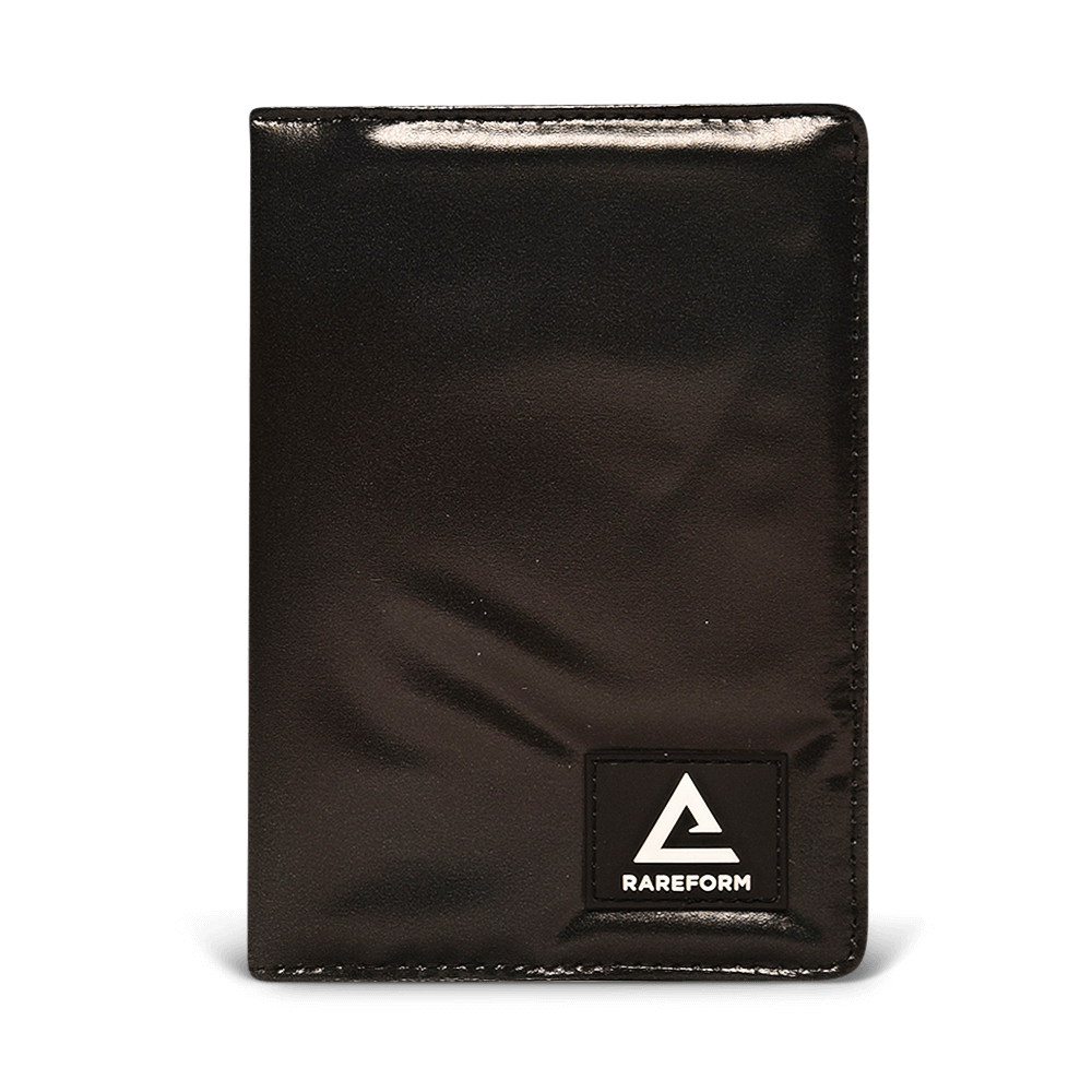 Huxley Passport Holder