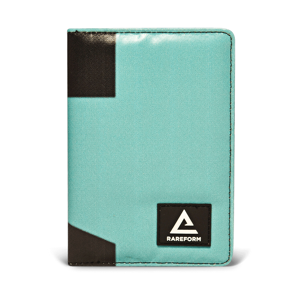 Huxley Passport Holder