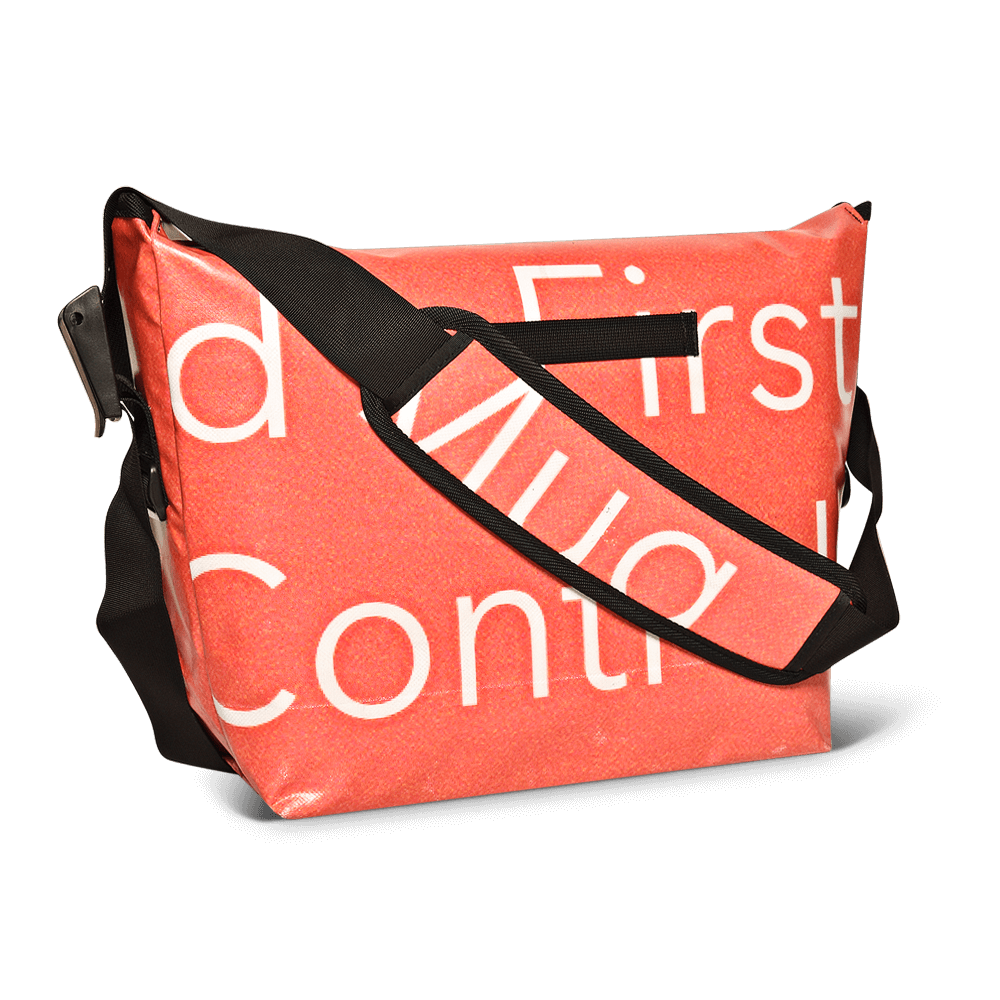 Manhattan Messenger Bag