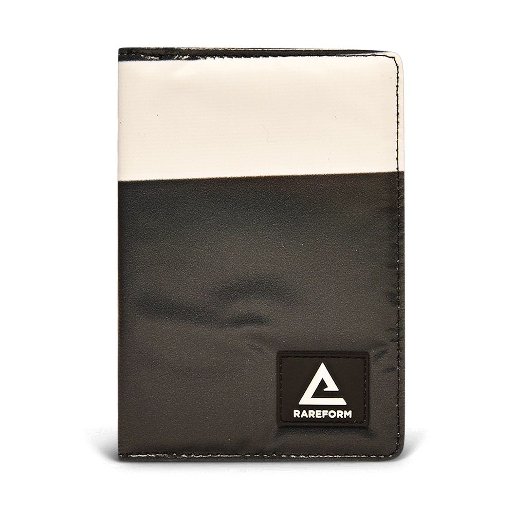 Huxley Passport Holder