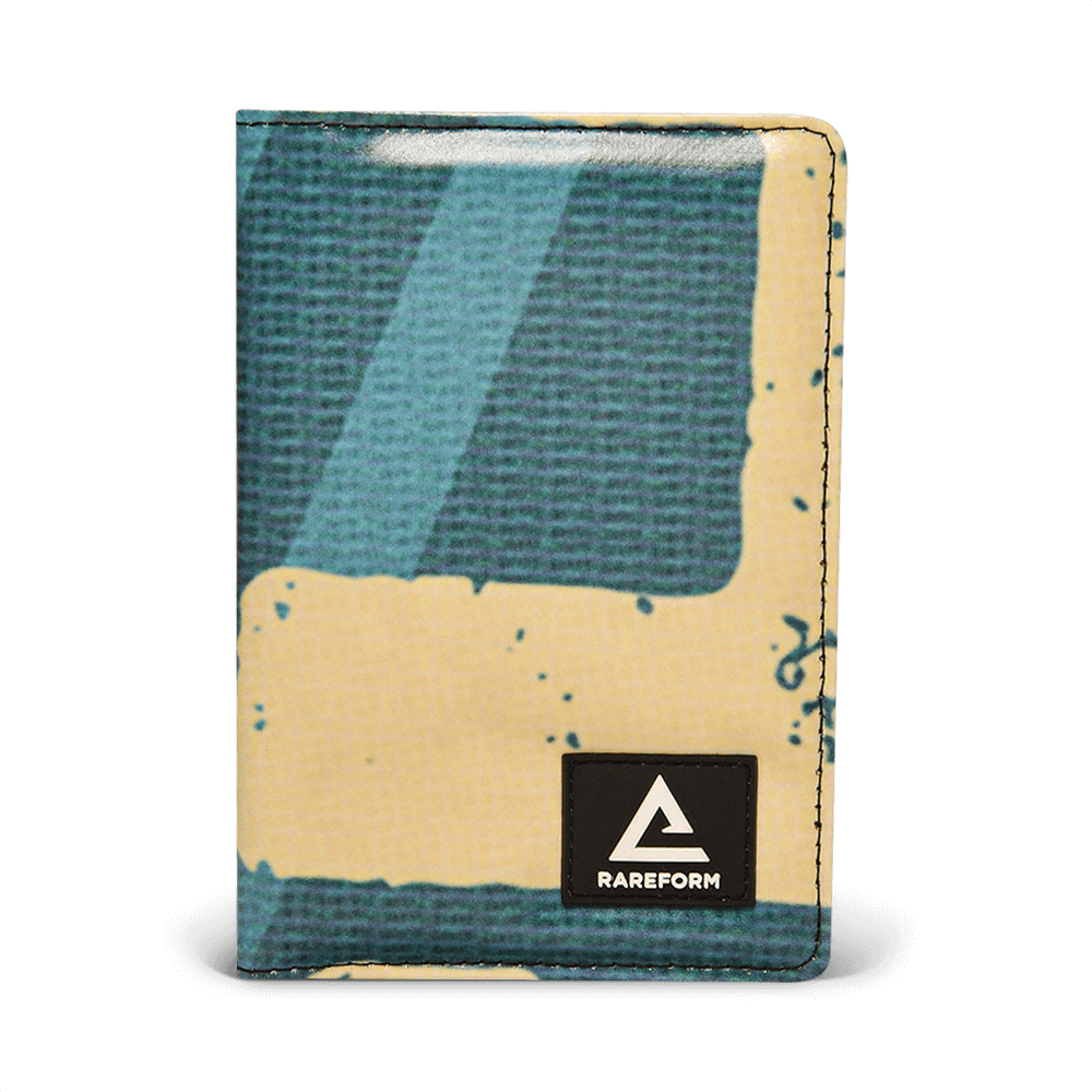 Huxley Passport Holder