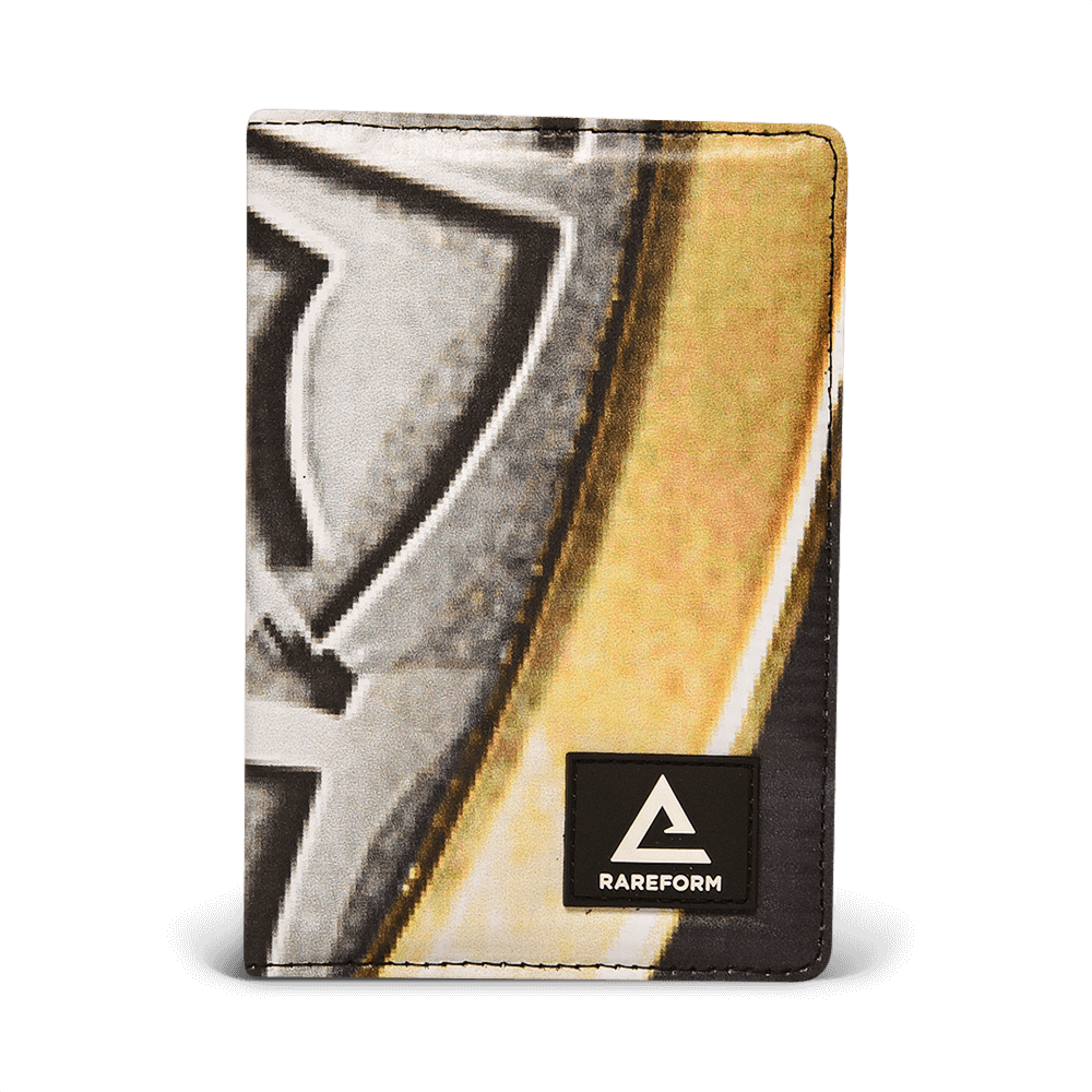 Huxley Passport Holder