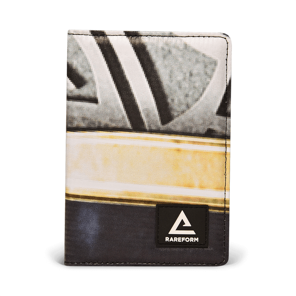 Huxley Passport Holder