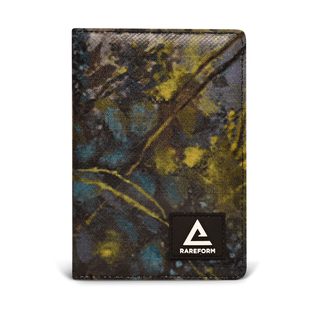 Huxley Passport Holder