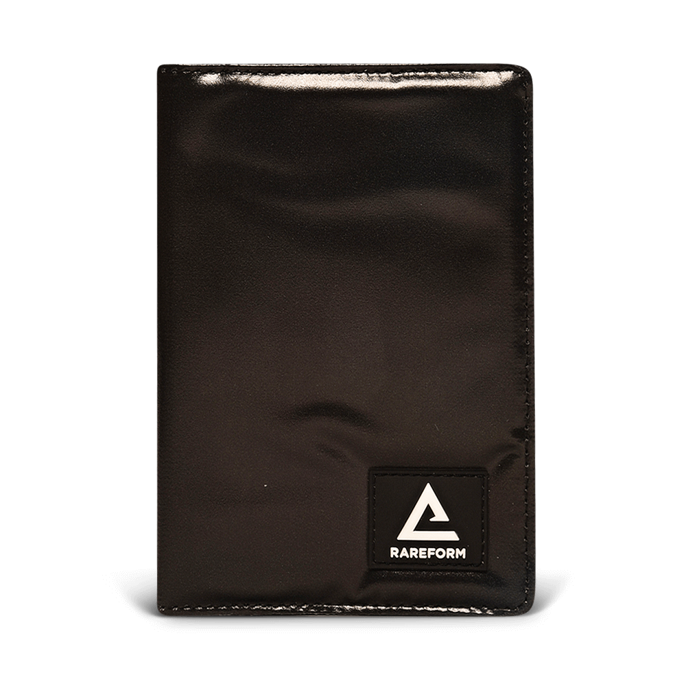 Huxley Passport Holder
