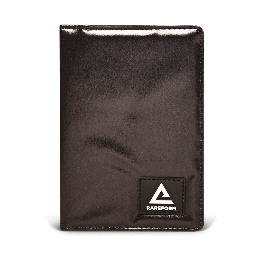 Huxley Passport Holder