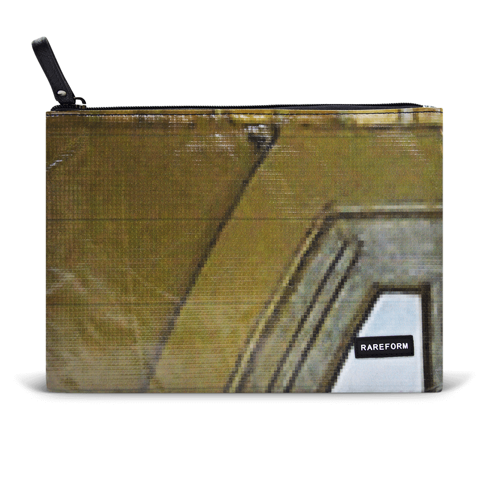 Charlie Pouch