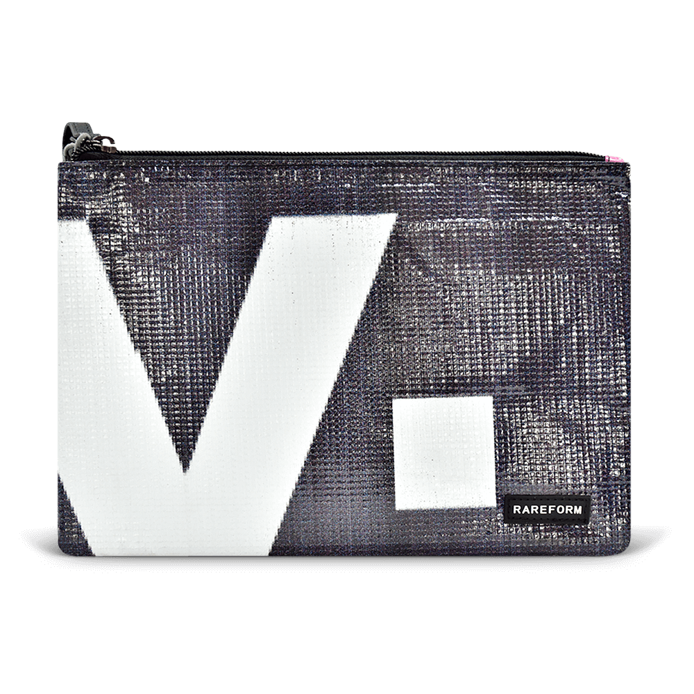Charlie Pouch