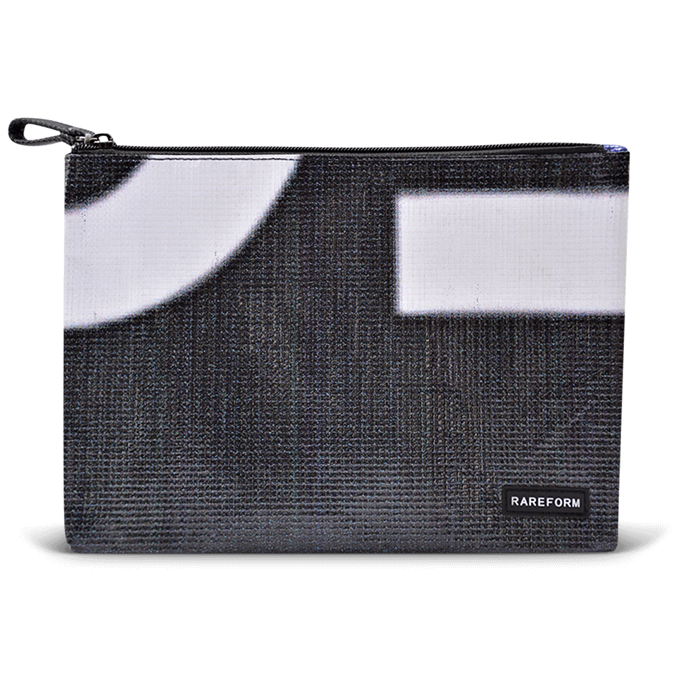 Charlie Pouch