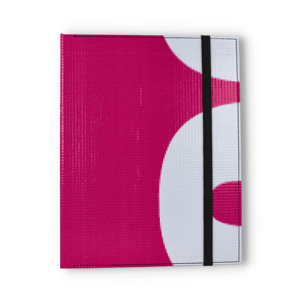 Oliver Notebook