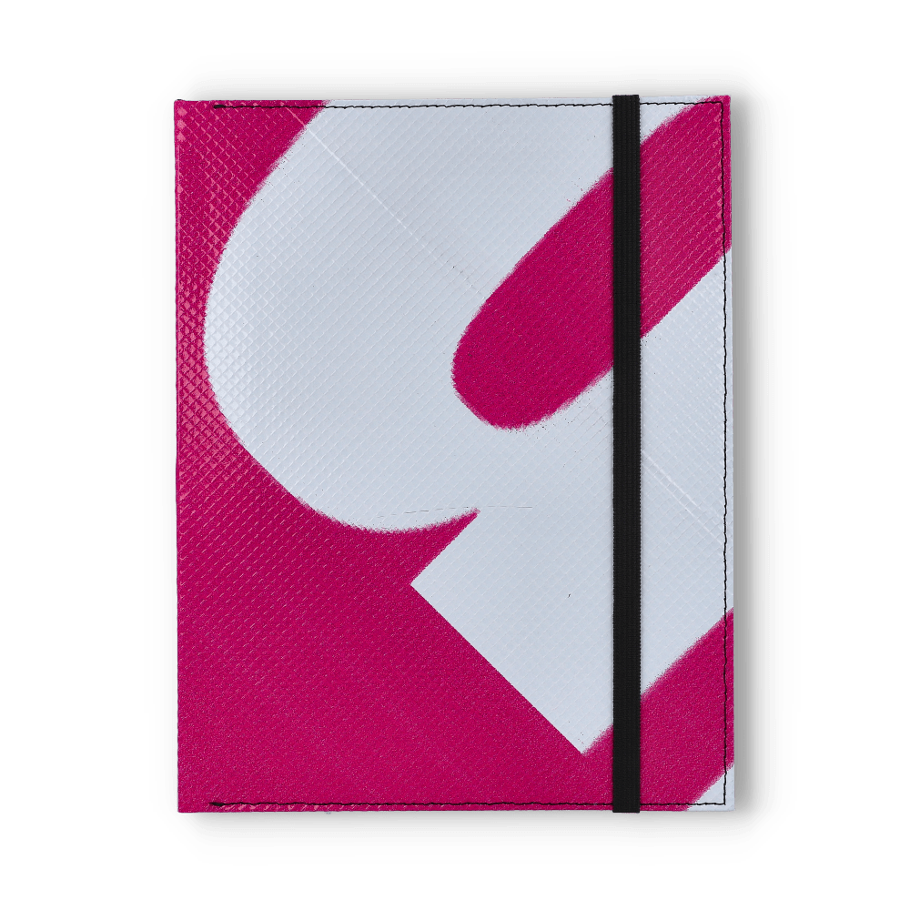 Oliver Notebook
