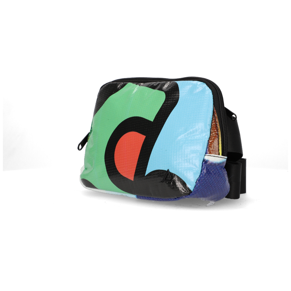 Zion Sling Bag