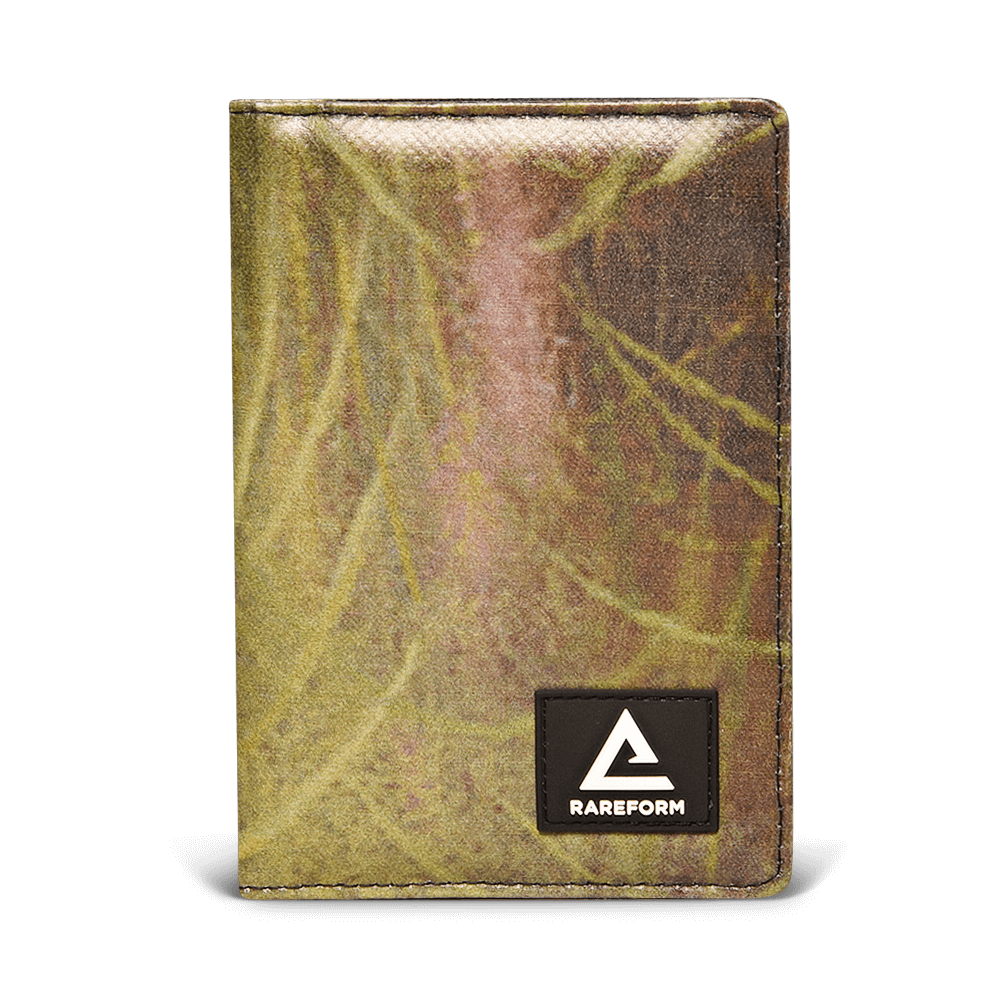 Huxley Passport Holder