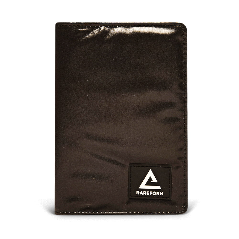 Huxley Passport Holder