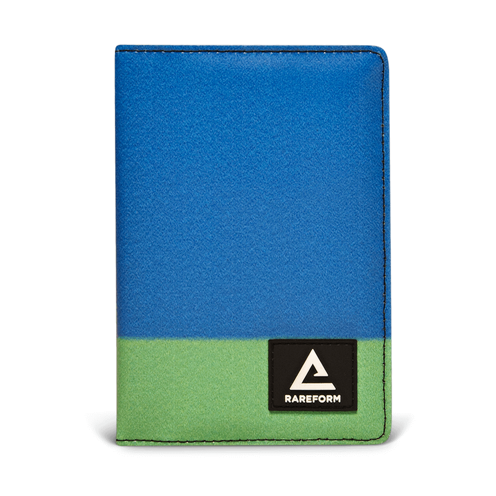 Huxley Passport Holder