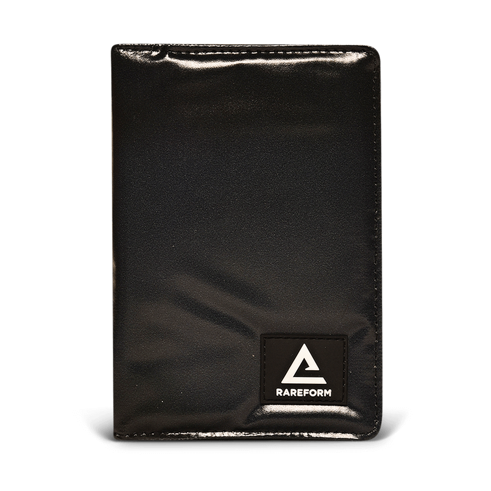 Huxley Passport Holder