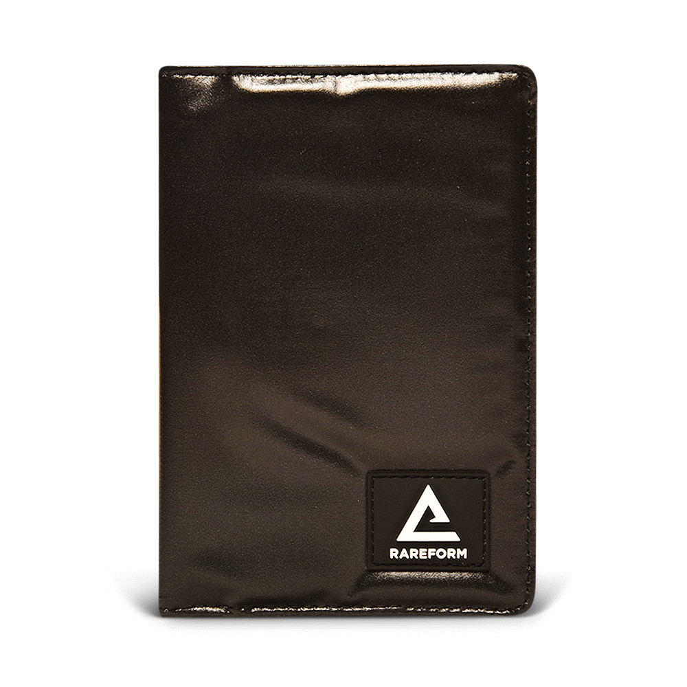 Huxley Passport Holder